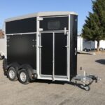 Van Ifor Williams HB 403